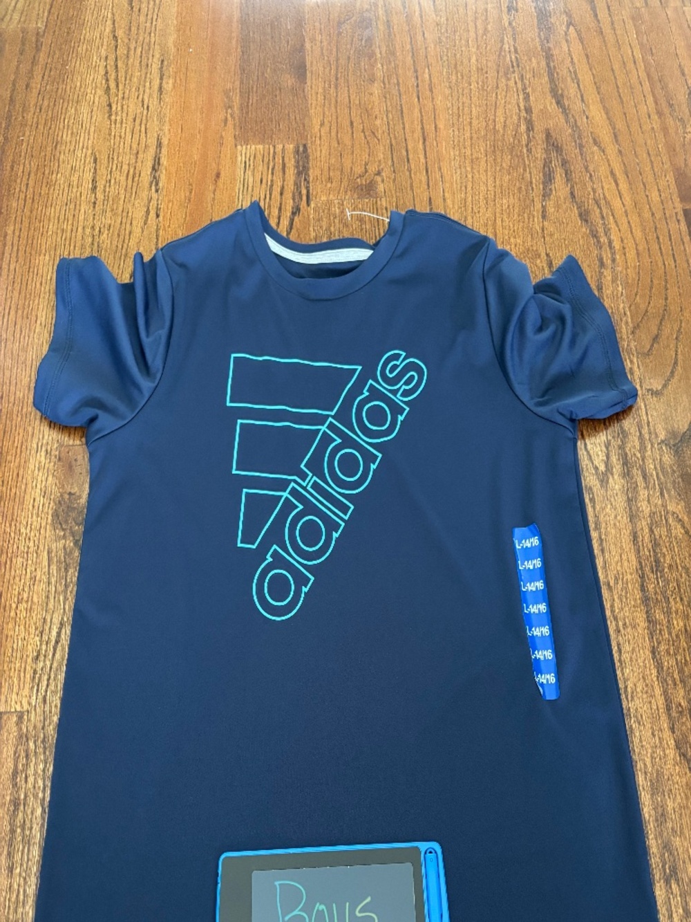 Boys Adidas T-shirt Size L